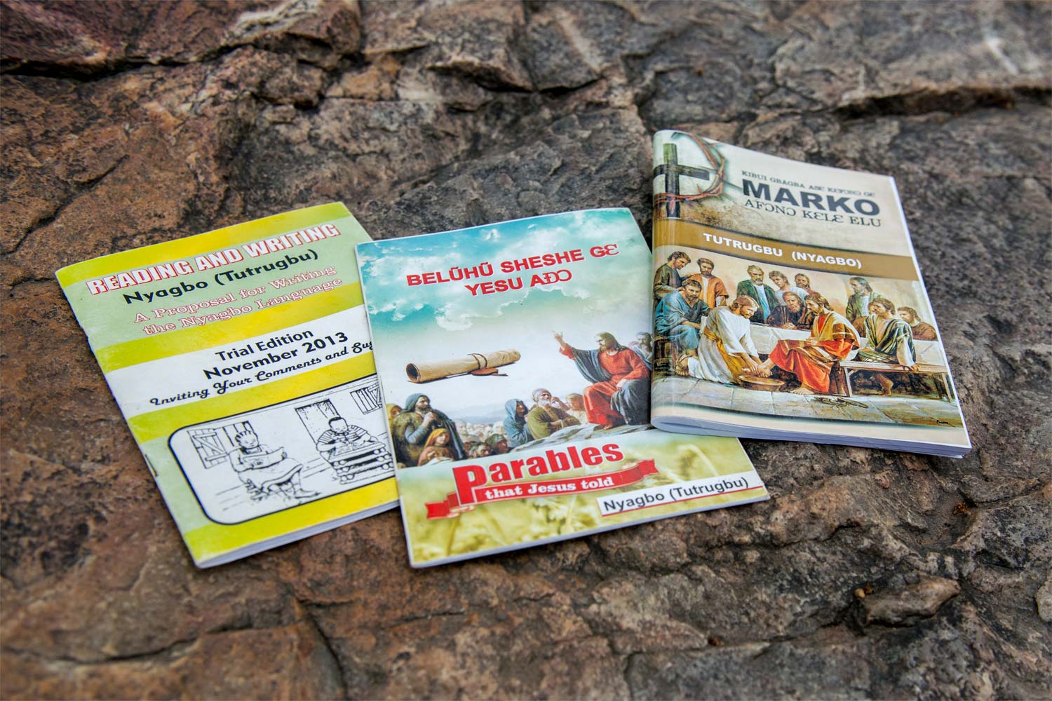 Nyagbo translations